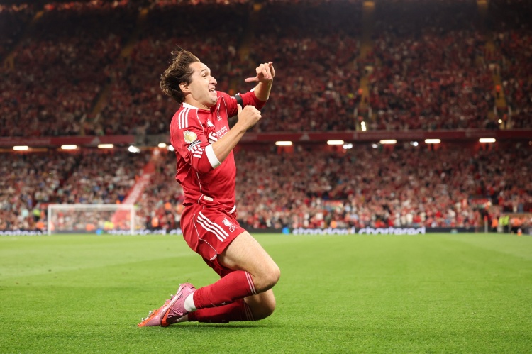 pg官方-基耶萨留守利物浦获认可！罗马诺透露红军满意其表现