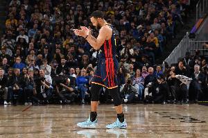 pg电子-麦穗丰：篮球从发明之初就是投篮的游戏 库里身上有最原始的美感