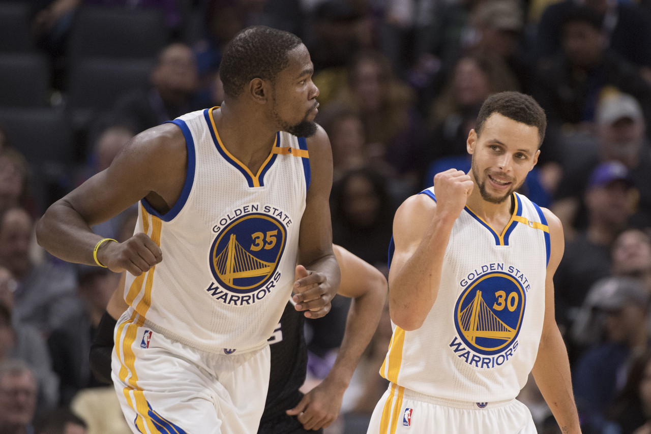 库克透露杜兰特曾期待库里获18年FMVP 两连纯属意外