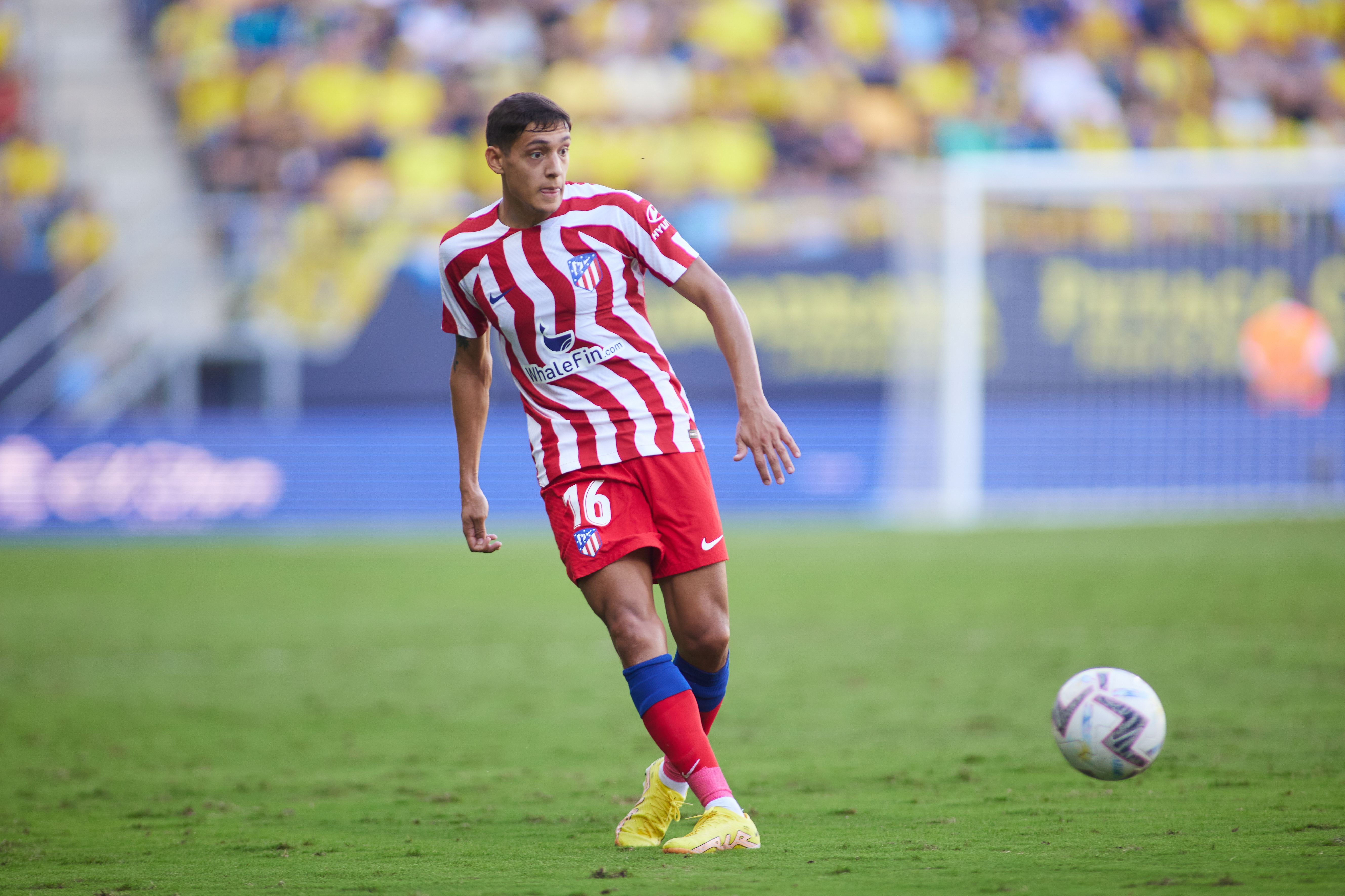 米体：尤文有意莫利纳和阿尔诺-马丁内斯，马竞还咨询了DV9的情况