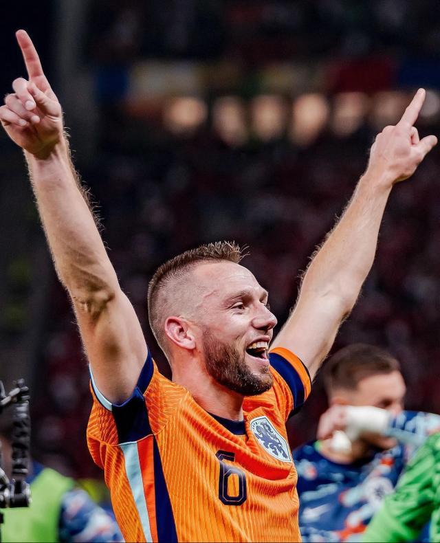 1720334914951030486.jpg 2.jpg