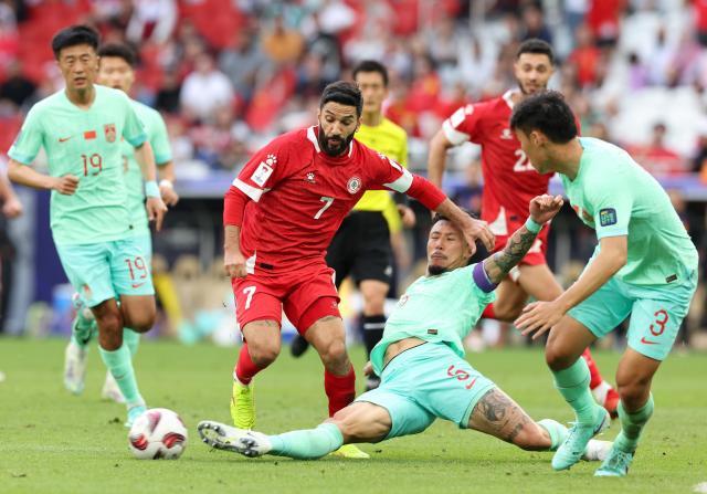 扬科维奇变阵换汤不换药 拼劲有了却难拿下第107