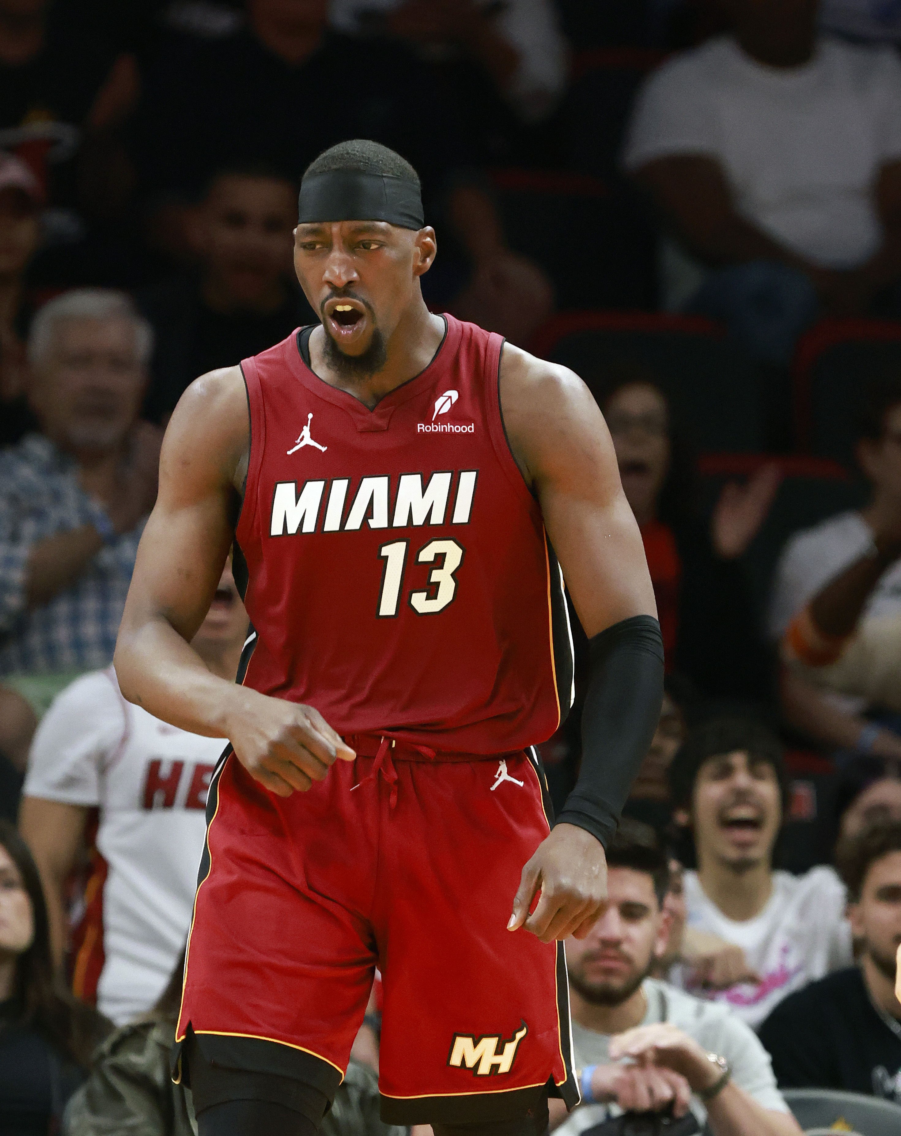 pg电子-麦坎茨：卢卡&amp;大帝&amp;米球70分都是堂堂正正拿的 科比也没故意要球